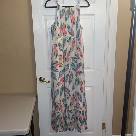 NWOT- WHITE TROPICAL GAUZE SHIRRED HEM MAXI DRESS - size 1 - Picture 7 of 8